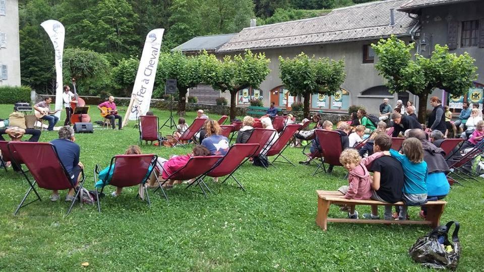 Le Bivouac Apartamento Sixt Exterior foto